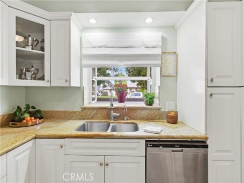 1201 W North , Anaheim, CA