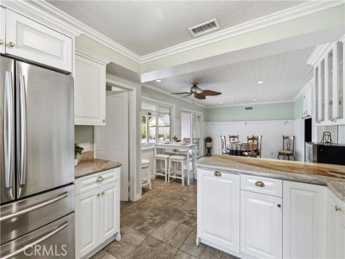 1201 W North , Anaheim, CA