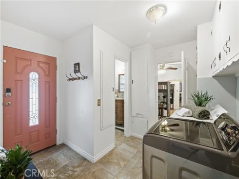 1201 W North , Anaheim, CA