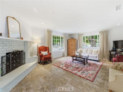 1201 W North , Anaheim, CA