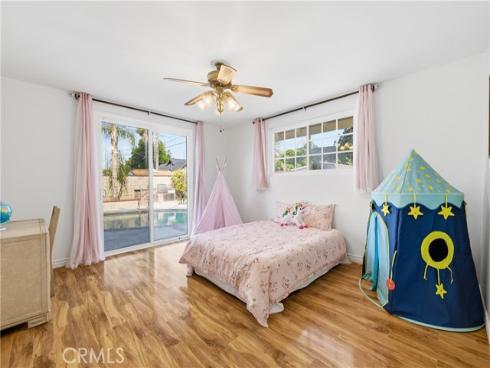 1201 W North , Anaheim, CA