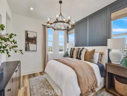 1750 E Park 18 Street, Anaheim, CA