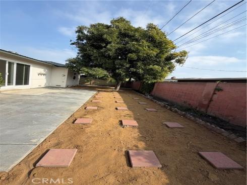 1804 E South , Anaheim, CA