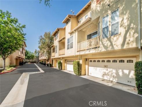 549 W Summerfield , Anaheim, CA