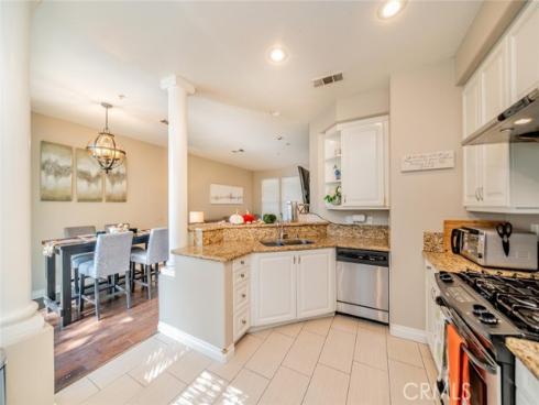 549 W Summerfield , Anaheim, CA