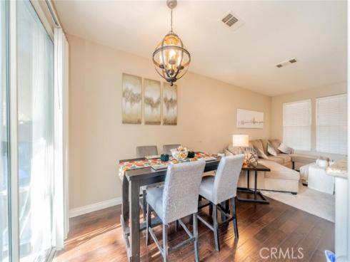 549 W Summerfield , Anaheim, CA