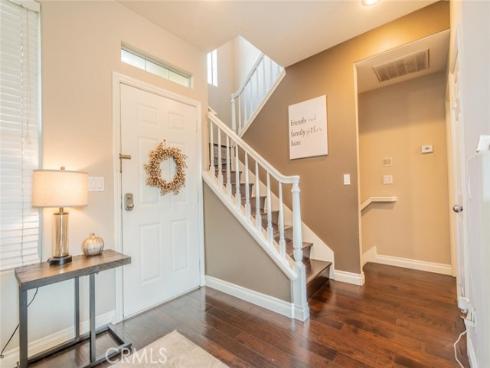 549 W Summerfield , Anaheim, CA