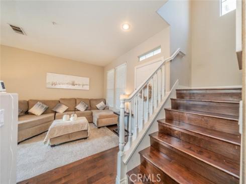 549 W Summerfield , Anaheim, CA