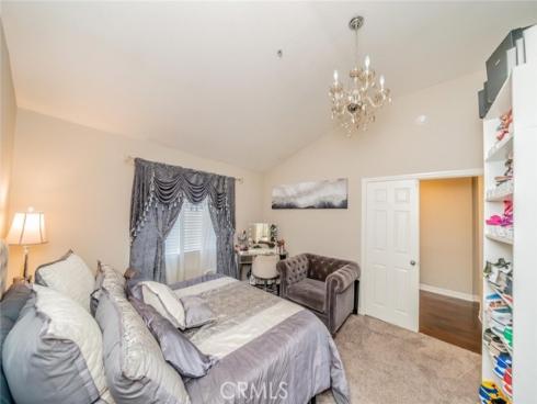 549 W Summerfield , Anaheim, CA