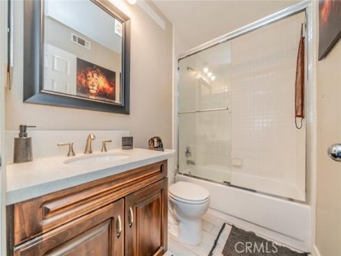 549 W Summerfield , Anaheim, CA