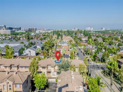 549 W Summerfield , Anaheim, CA