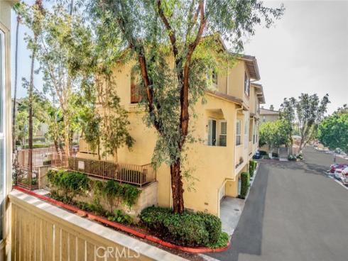 549 W Summerfield  , Anaheim, CA