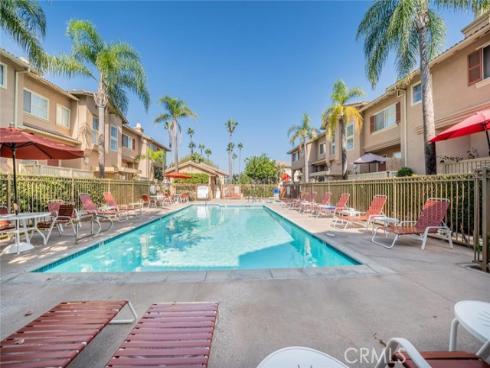 549 W Summerfield , Anaheim, CA
