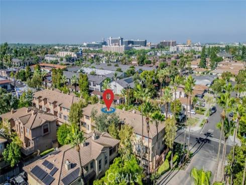 549 W Summerfield , Anaheim, CA