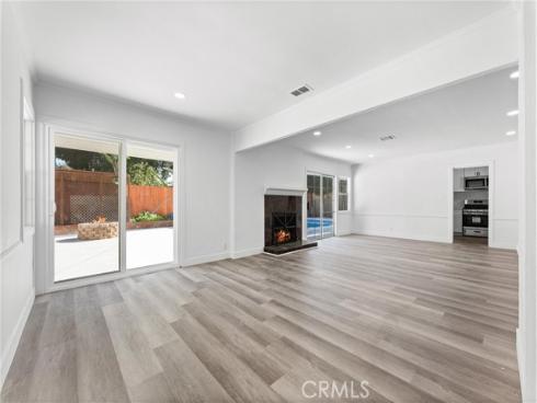 1028 N Mayflower , Anaheim, CA