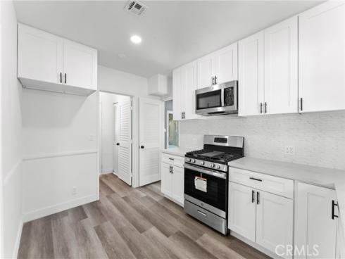 1028 N Mayflower , Anaheim, CA