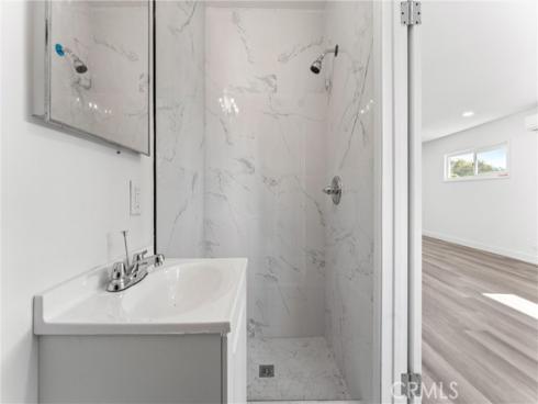 1028 N Mayflower , Anaheim, CA