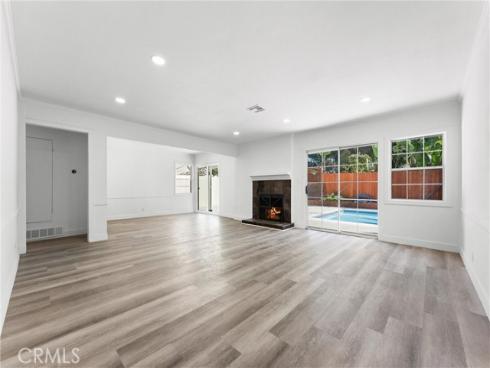 1028 N Mayflower , Anaheim, CA