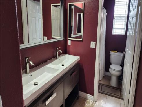 2825 E Cinnamon , Anaheim, CA