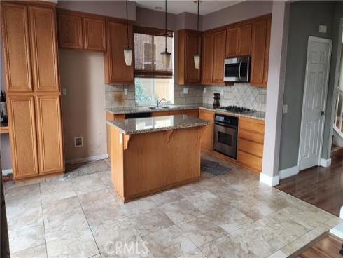 2825 E Cinnamon , Anaheim, CA