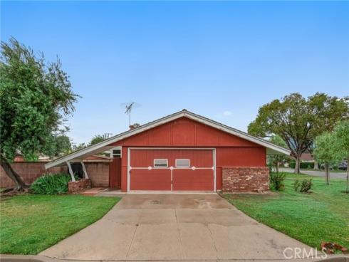 1751  S Heather Lane  , Anaheim, CA