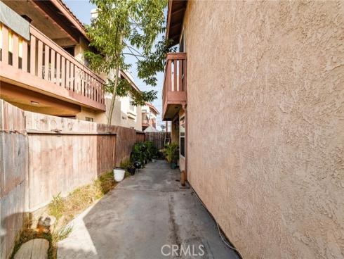 2625 W Cameron Court, Anaheim, CA