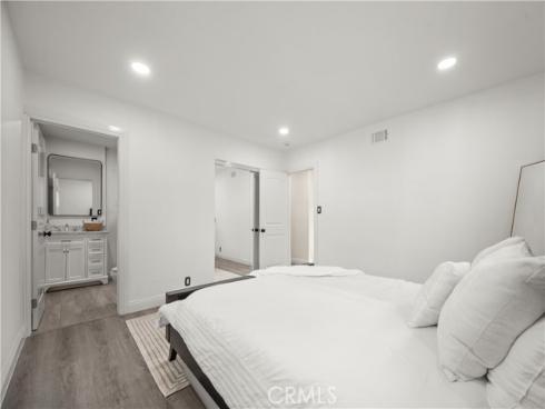 638 N Buttonwood , Anaheim, CA