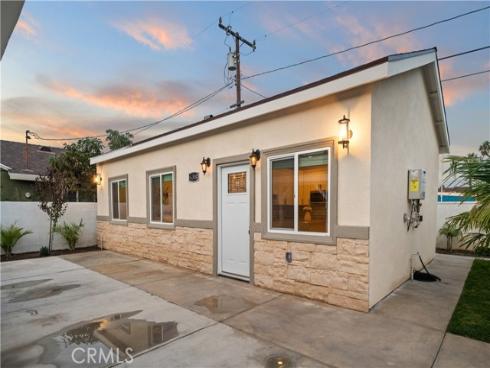 638 N Buttonwood , Anaheim, CA