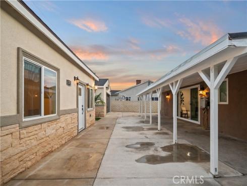 638 N Buttonwood , Anaheim, CA