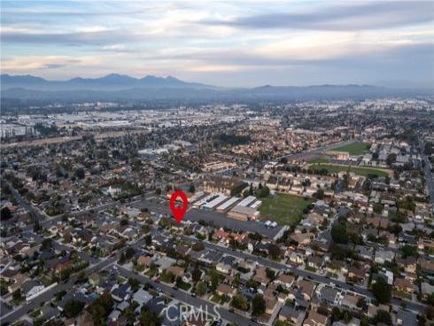 638 N Buttonwood , Anaheim, CA