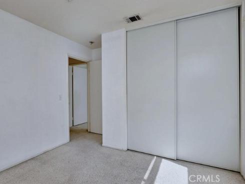 930 E Chestnut   Street, Anaheim, CA