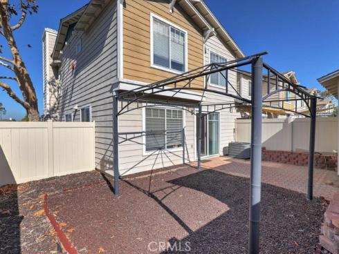 930 E Chestnut   Street, Anaheim, CA