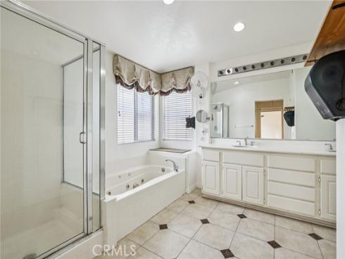 612 S Halliday , Anaheim, CA