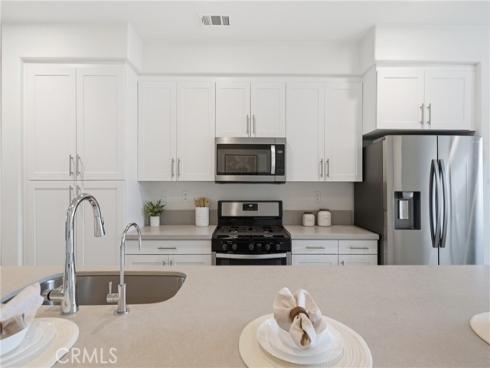 677 S District  , Anaheim, CA