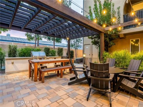 677 S District  , Anaheim, CA