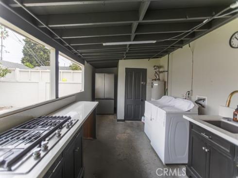 702 N Pine , Anaheim, CA