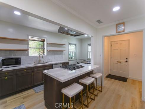 702 N Pine , Anaheim, CA