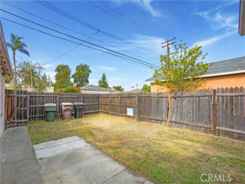 925 N Dickel Street, Anaheim, CA