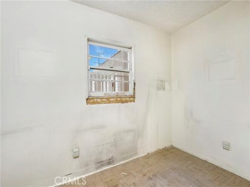 925 N Dickel Street, Anaheim, CA