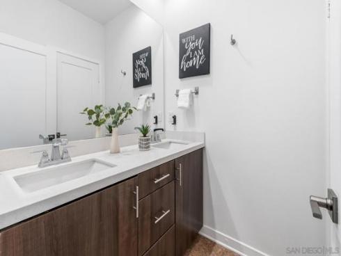 707 S Mosaic St , Anaheim, CA