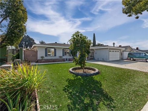 1414 E South  , Anaheim, CA