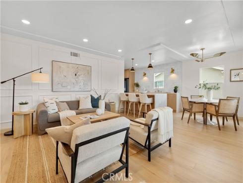 925 W Autumn , Anaheim, CA