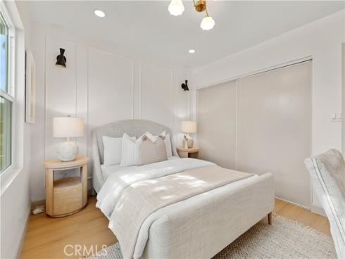 925 W Autumn , Anaheim, CA