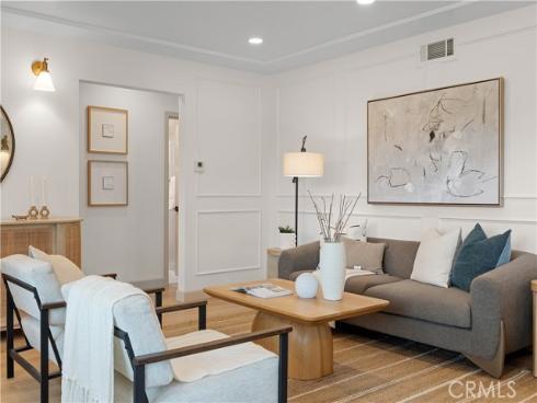 925 W Autumn , Anaheim, CA