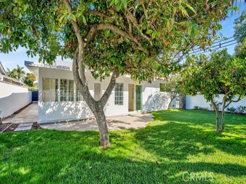 579 N Century  , Anaheim, CA