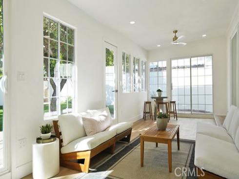 579 N Century  , Anaheim, CA