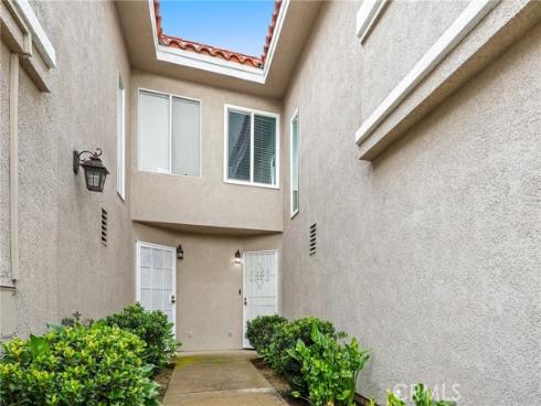 1226 S Western  105  Avenue, Anaheim, CA