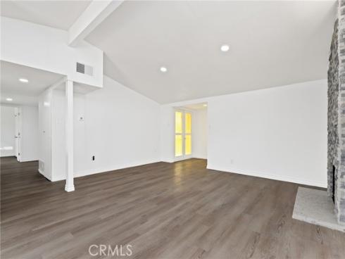 930 S Emerald Street, Anaheim, CA