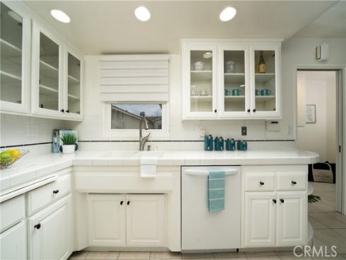 1556 W Harriet   Lane, Anaheim, CA