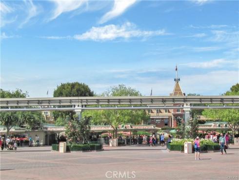 1781 E Warrenton  , Anaheim, CA